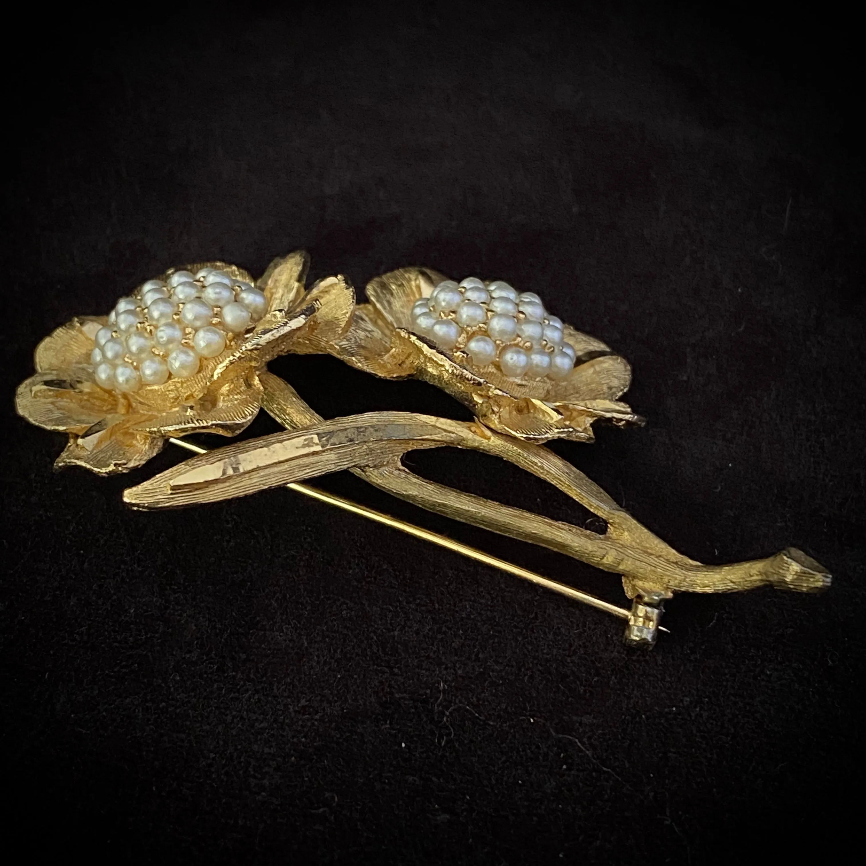 1950s BSK Gold & Pearl Flower Brooch