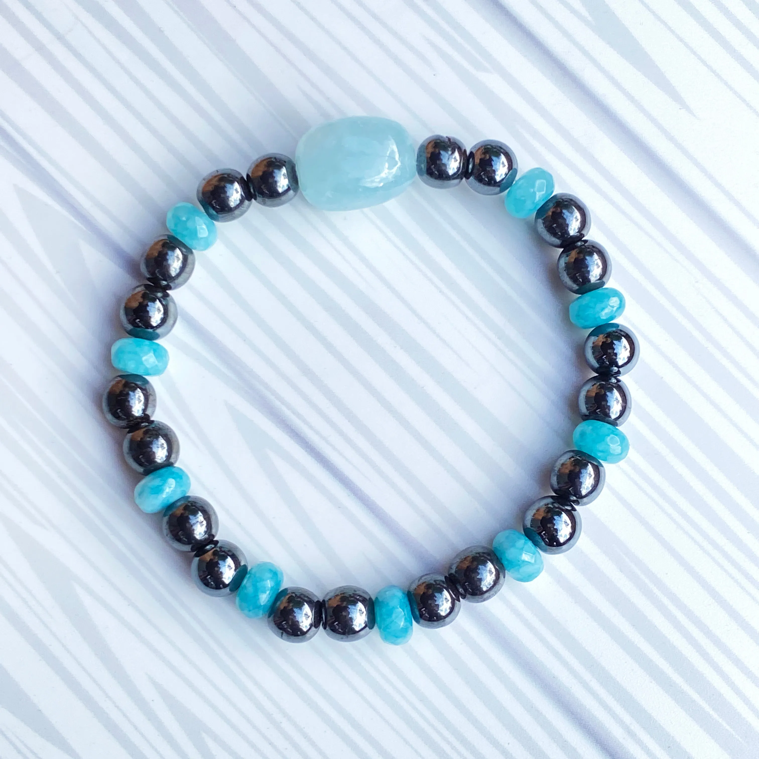 Aquamarine and Hematite gemstone stretch Bracelet