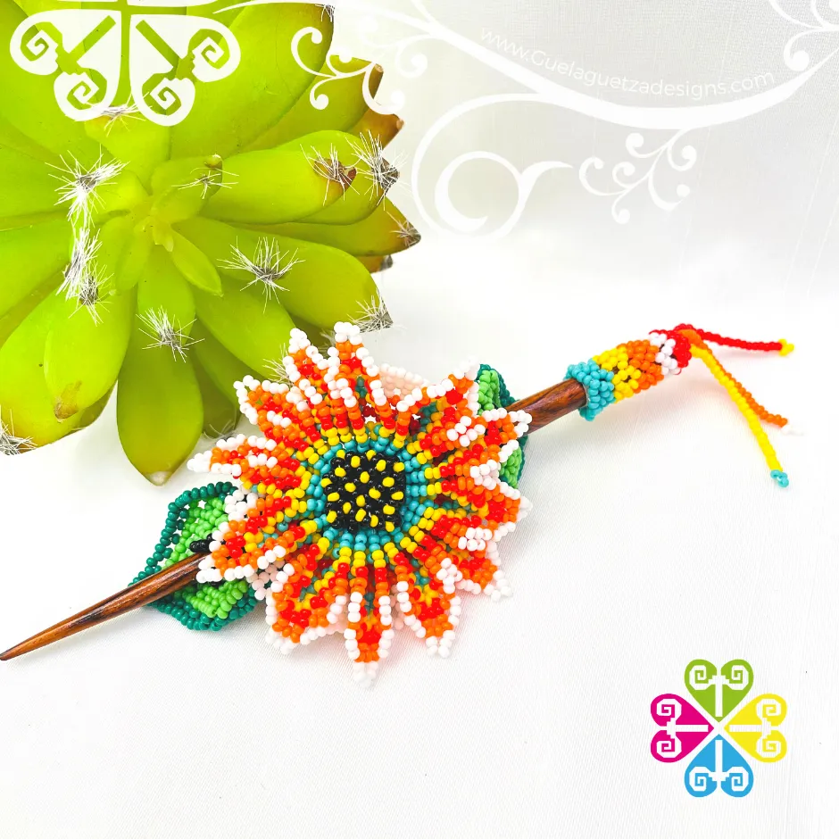 Beaded Daysi Hair Brooch