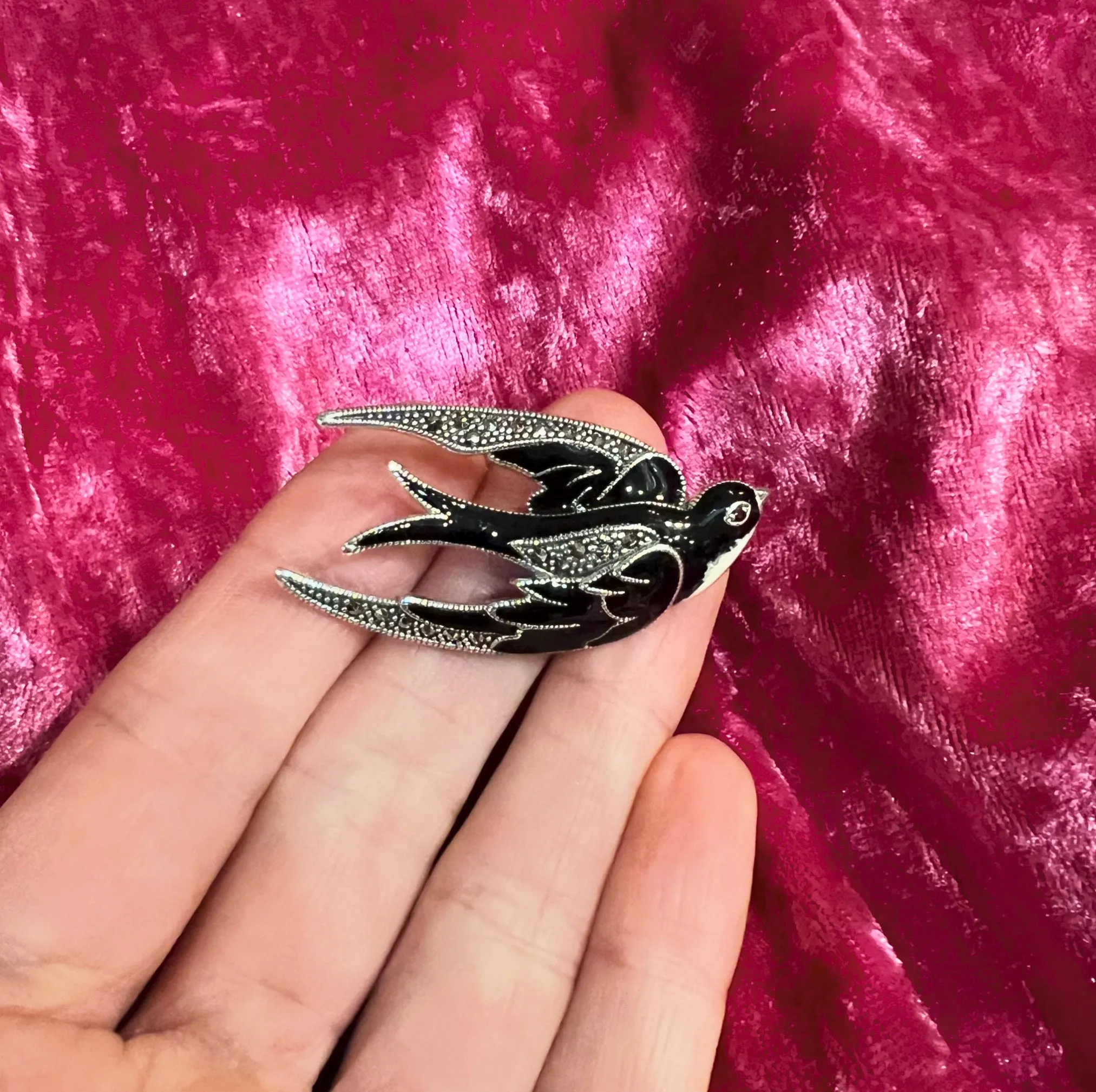 Black enamel Bird Brooch silver Marcasite