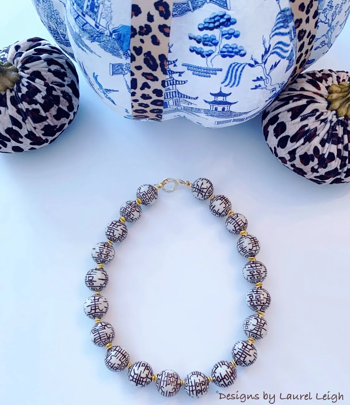 Brown & White Chinoiserie Double Happiness Necklace