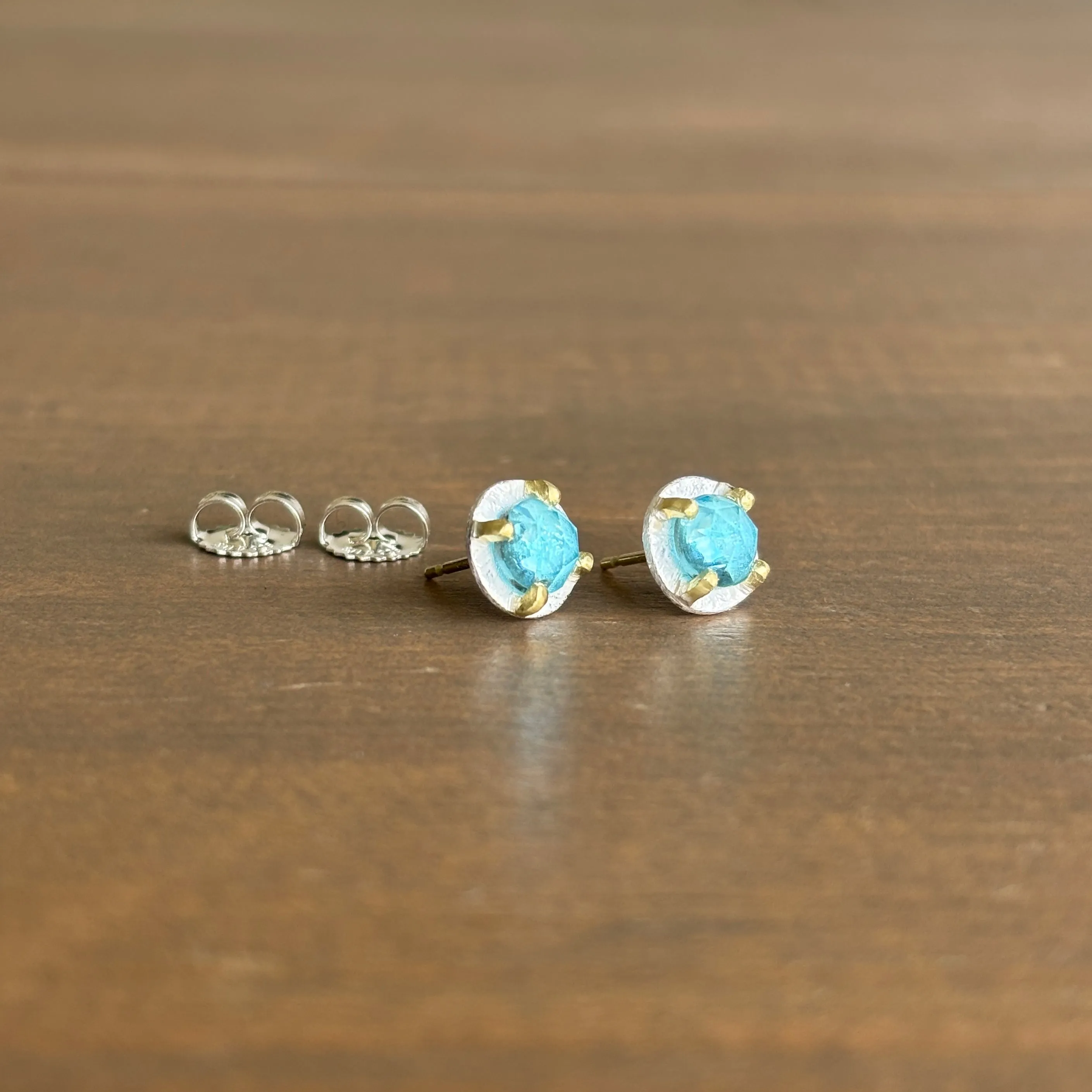 Carved Prong Set Blue Topaz Stud Earrings