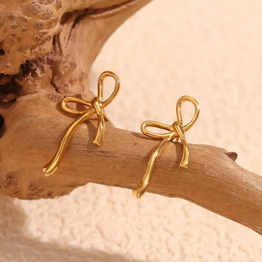 Gold-Filled Bow Stud Earrings – Hypoallergenic & Trendy Women's Earrings