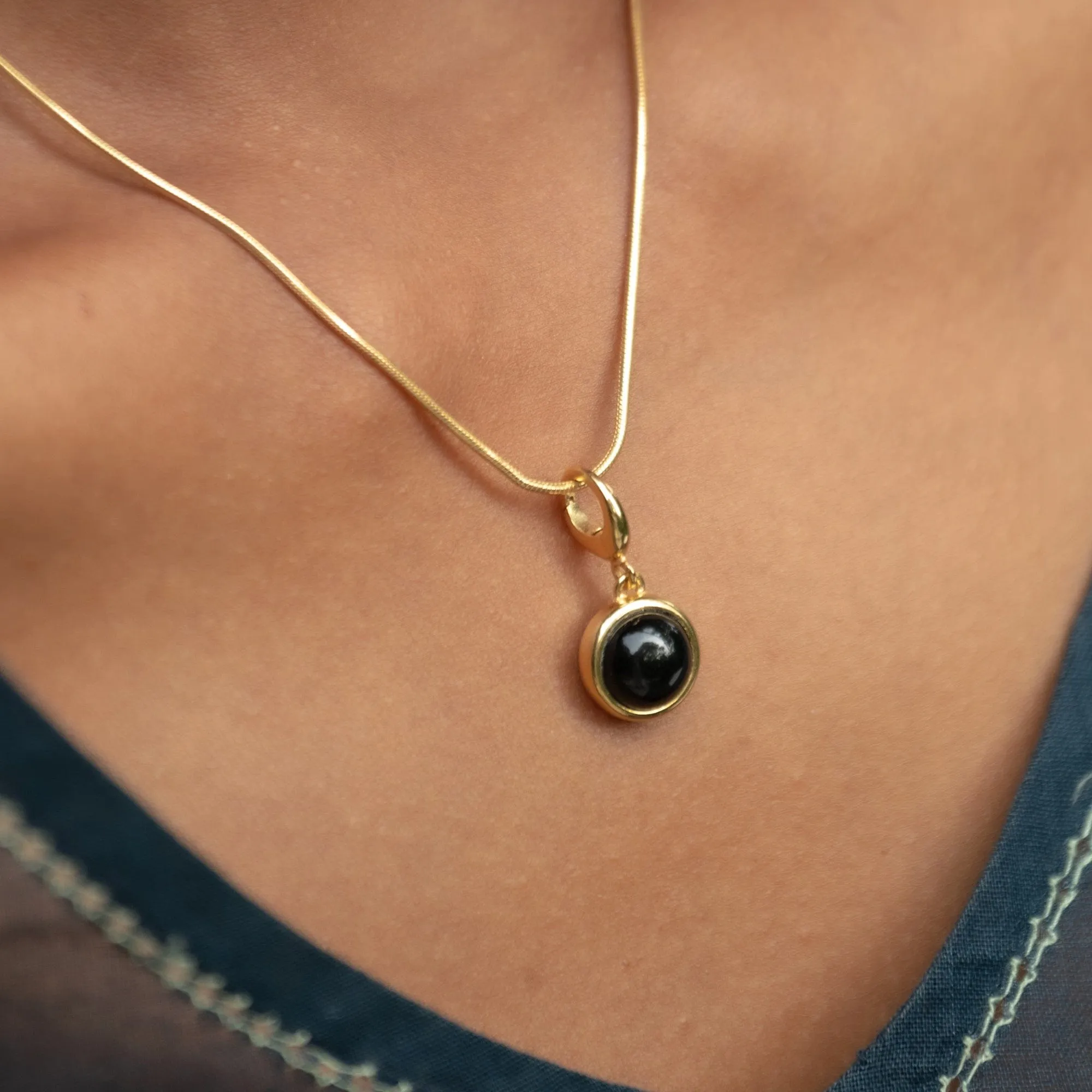 Gold Plated Black Onyx Healing Stone Necklace (Protection)