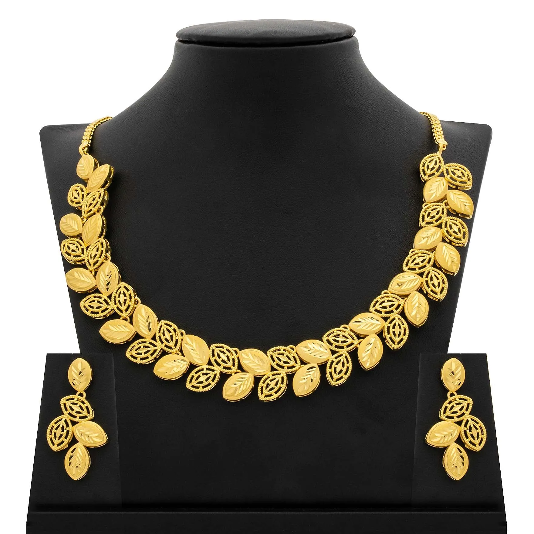 GOLDEN NECKLACE SHORT WITH GOLDEN HANGING STUD PGNS9-037, PGHST164-041