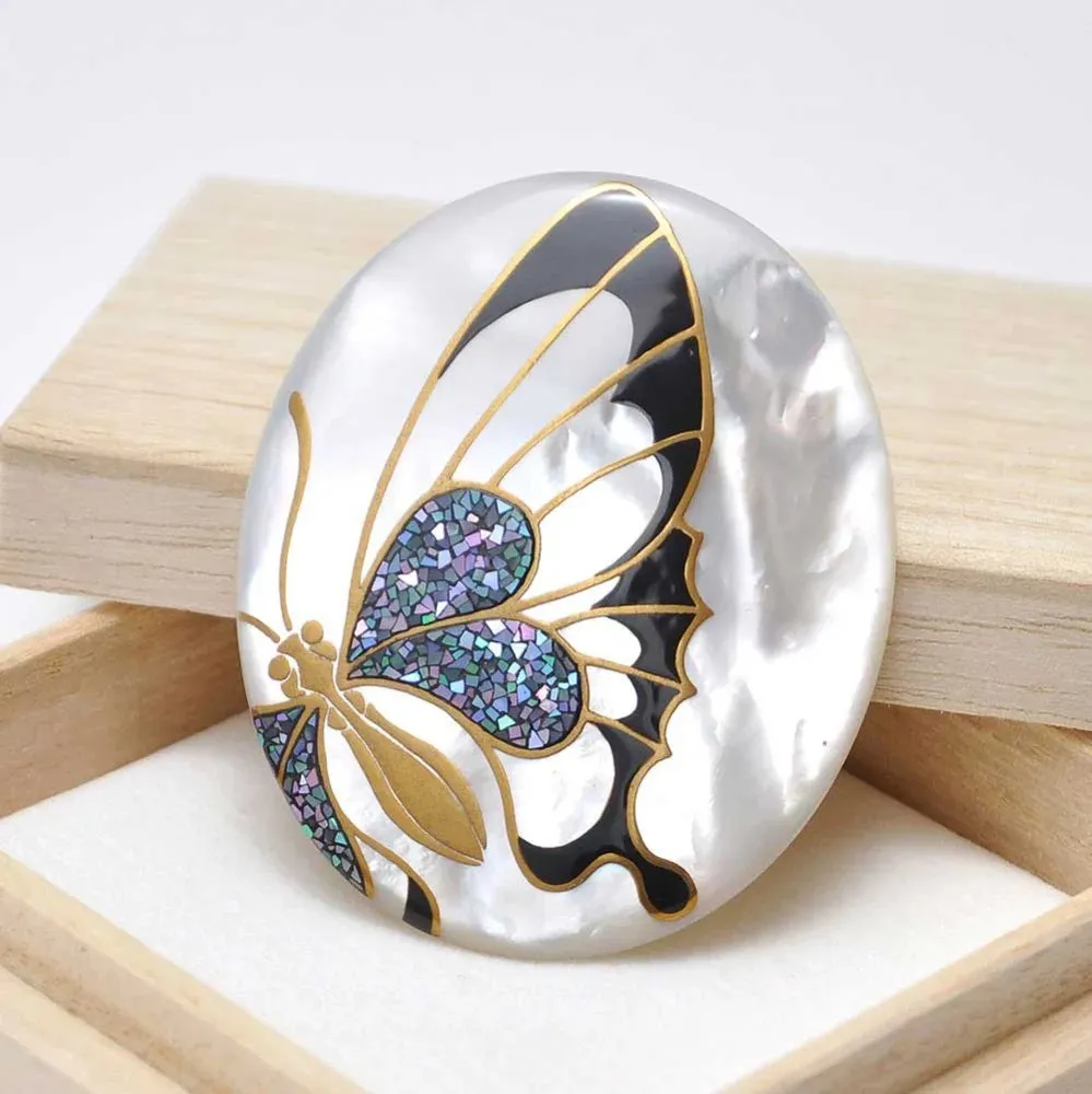 Maki-e Urushi Lacquer Brooch - White South Sea Pearl Shell / Butterfly -, Traditional Japanese Urushi Lacquer Jewelry