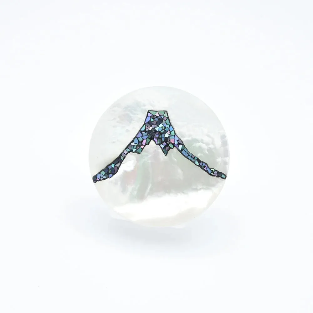 Raden Brooch - White South Sea Pearl Shell / Mt. Fuji -, Traditional Japanese Urushi Lacquer Jewelry